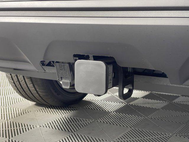 new 2025 Audi Q7 car, priced at $75,395