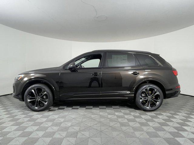 new 2025 Audi Q7 car, priced at $75,395