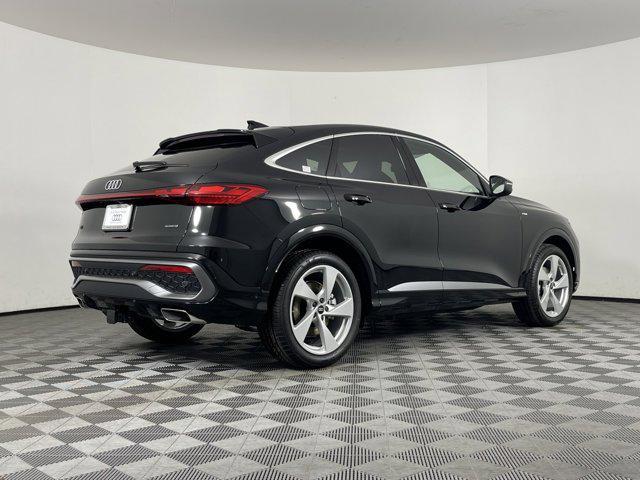new 2025 Audi Q5 car, priced at $66,975