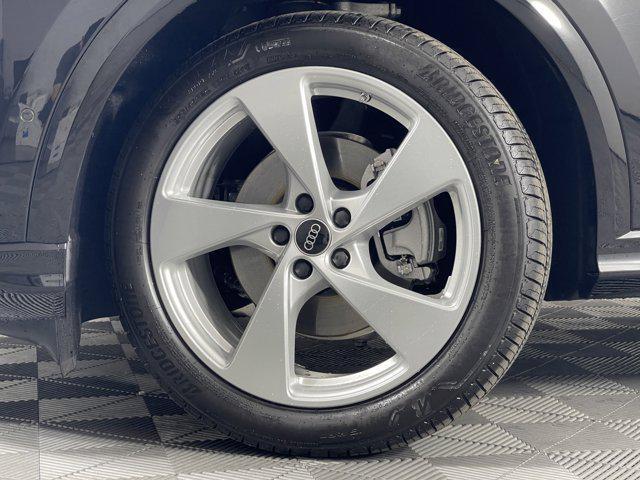 new 2025 Audi Q5 car, priced at $66,975