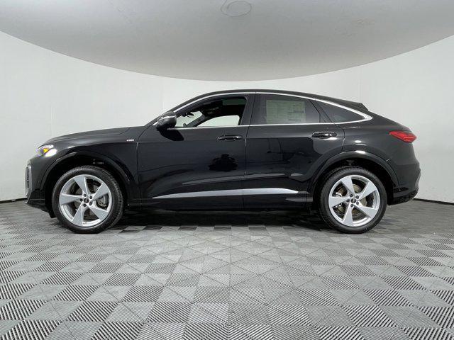 new 2025 Audi Q5 car, priced at $66,975