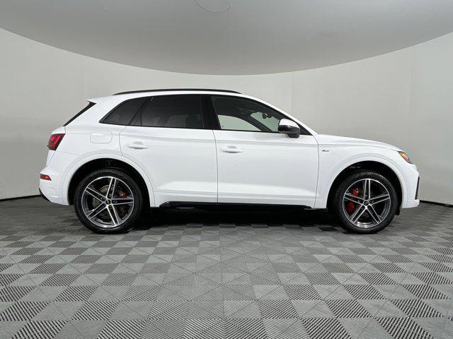 new 2024 Audi Q5 car, priced at $64,265