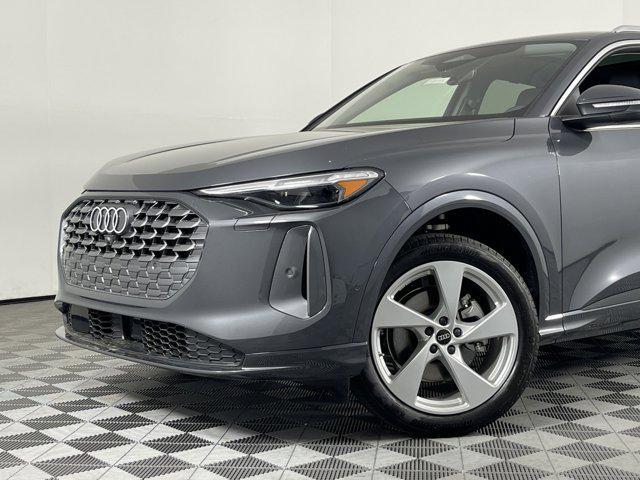 new 2025 Audi Q5 car, priced at $61,300