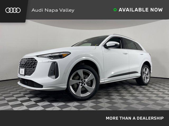 new 2025 Audi Q5 car, priced at $62,040