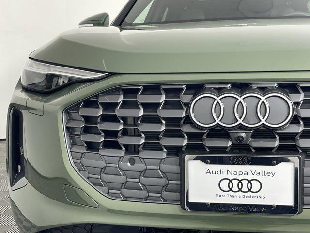 new 2025 Audi Q5 car, priced at $60,140