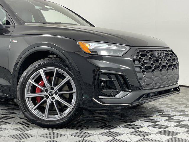 new 2024 Audi Q5 car, priced at $71,451