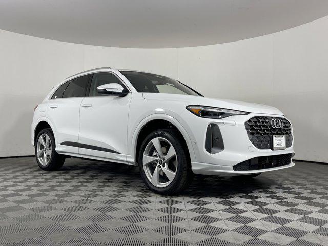 new 2025 Audi Q5 car, priced at $62,040