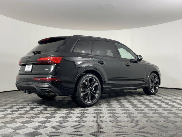 new 2026 Audi Q7 car, priced at $78,295