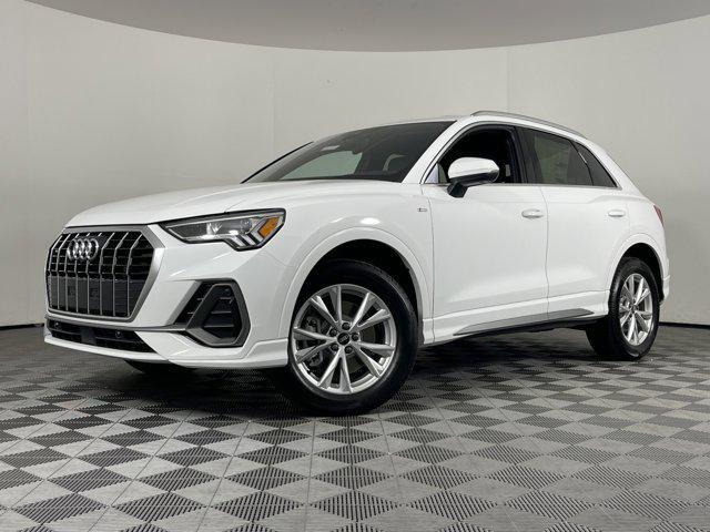 new 2025 Audi Q3 car, priced at $46,605