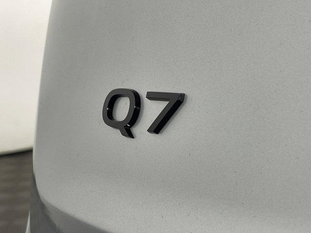new 2025 Audi Q7 car, priced at $75,305