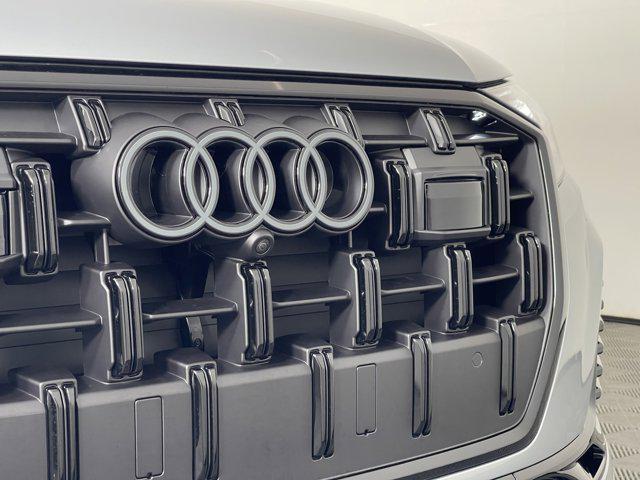 new 2025 Audi Q7 car, priced at $74,055