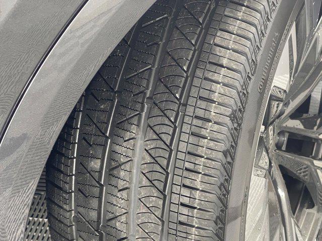 new 2025 Audi Q8 car, priced at $86,560