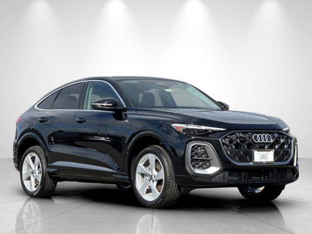new 2025 Audi Q5 car, priced at $64,140