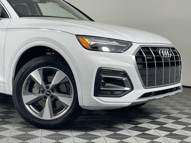 new 2024 Audi Q5 car, priced at $46,060