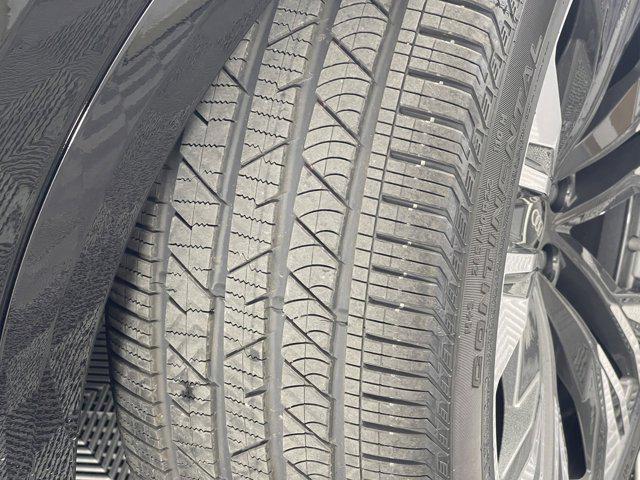 new 2025 Audi Q8 car, priced at $102,520