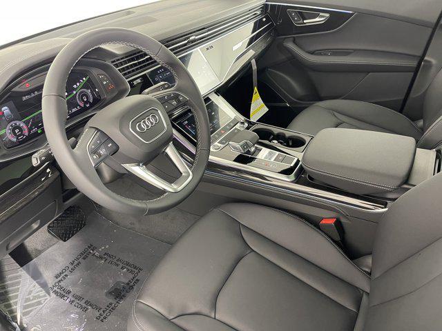 new 2025 Audi Q7 car, priced at $75,395