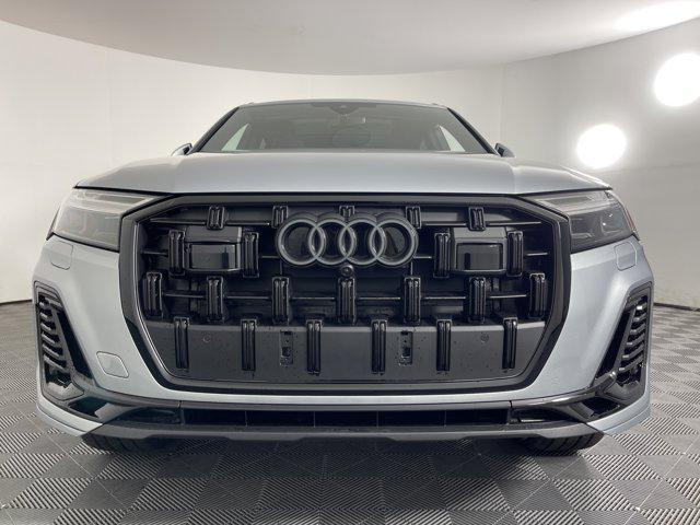 new 2025 Audi Q7 car, priced at $75,395