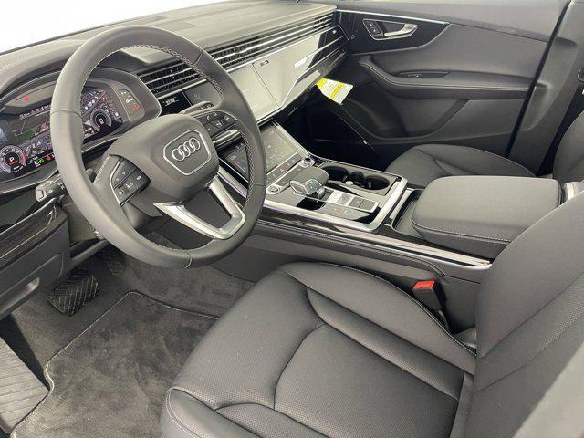 new 2025 Audi Q7 car, priced at $72,220