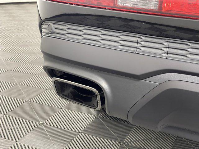 new 2025 Audi Q7 car, priced at $72,220