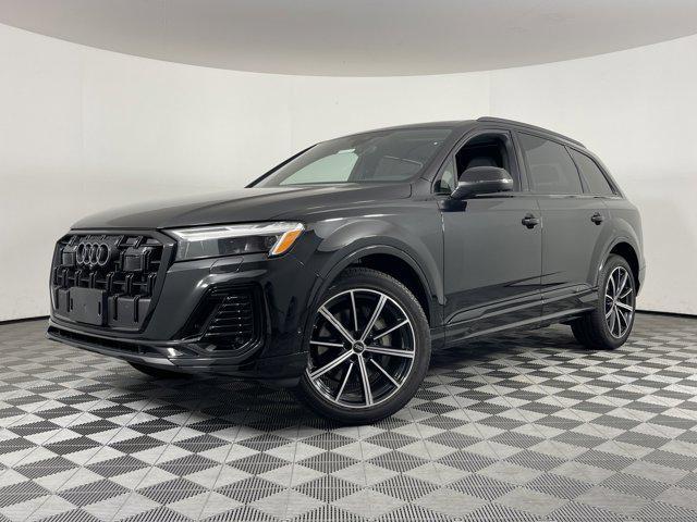 new 2025 Audi Q7 car, priced at $72,220