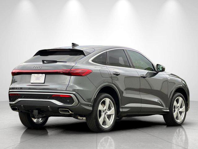new 2025 Audi Q5 car, priced at $64,140