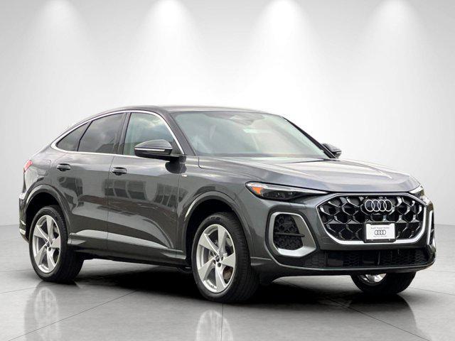 new 2025 Audi Q5 car, priced at $64,140