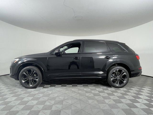 new 2025 Audi Q7 car, priced at $75,305