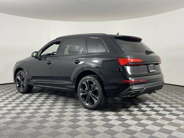 new 2025 Audi Q7 car, priced at $75,305