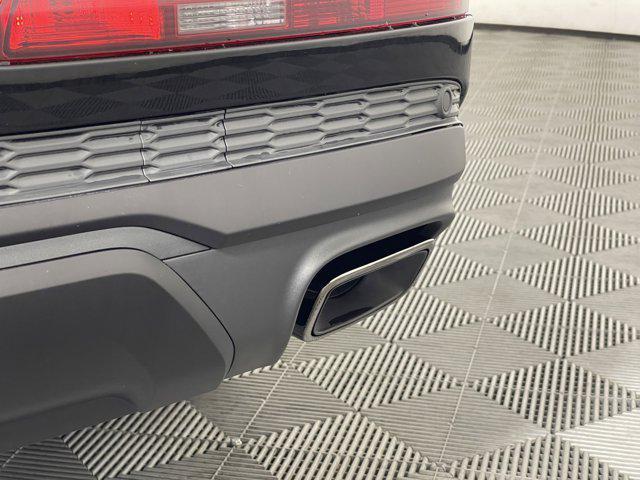 new 2025 Audi Q7 car, priced at $75,305