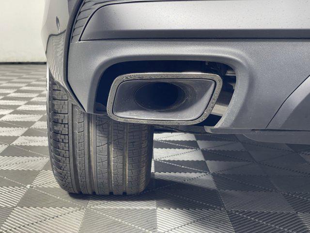 new 2025 Audi Q7 car, priced at $68,400