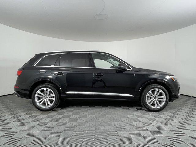 used 2025 Audi Q7 car, priced at $56,888