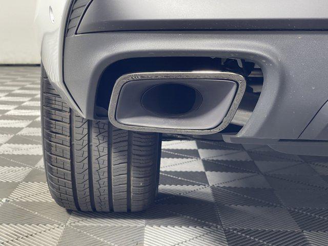 new 2025 Audi Q7 car, priced at $75,540