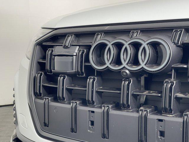 new 2025 Audi Q7 car, priced at $75,540