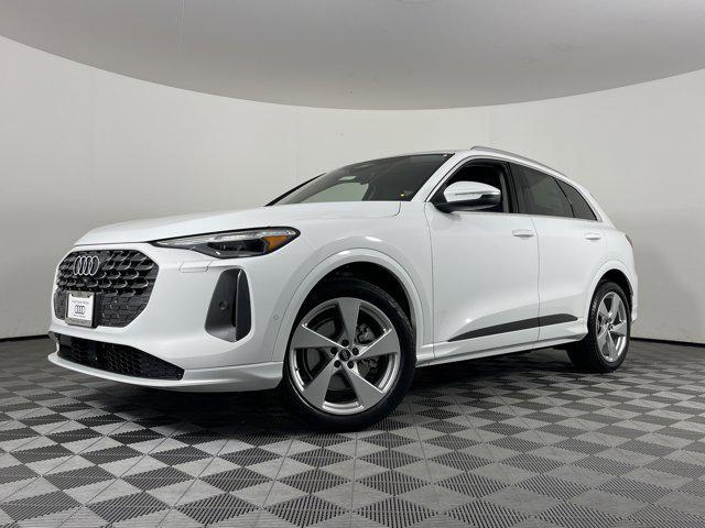new 2025 Audi Q5 car, priced at $64,340