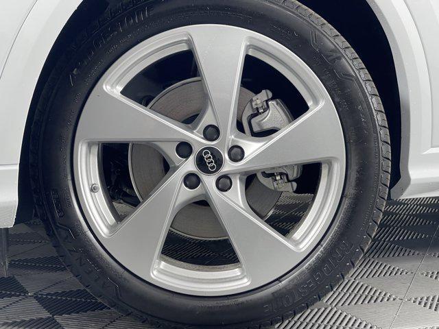 new 2025 Audi Q5 car, priced at $64,340