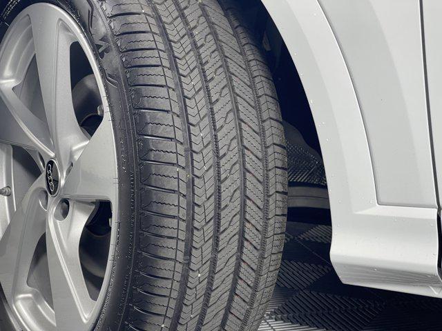 new 2025 Audi Q5 car, priced at $64,340