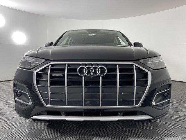 new 2024 Audi Q5 car, priced at $46,060