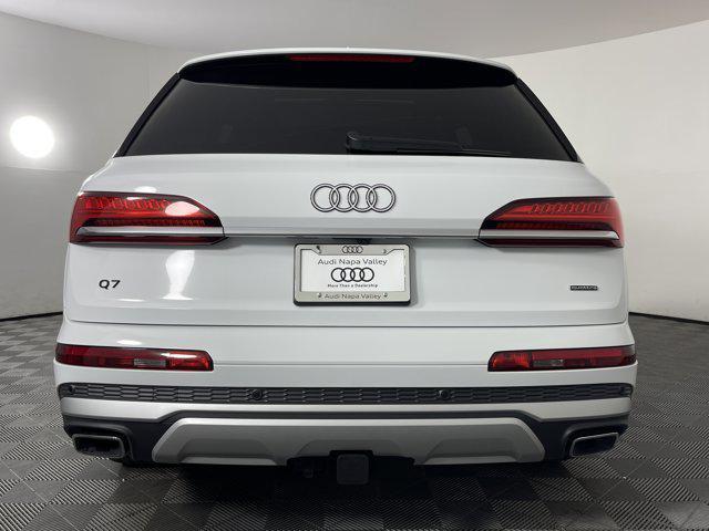 new 2025 Audi Q7 car, priced at $76,295