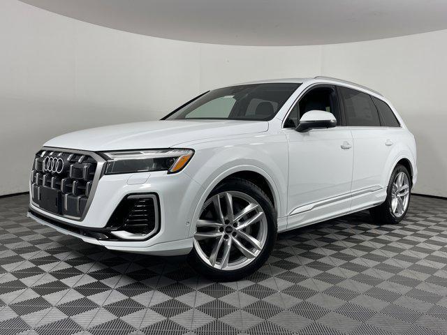 new 2025 Audi Q7 car, priced at $76,295