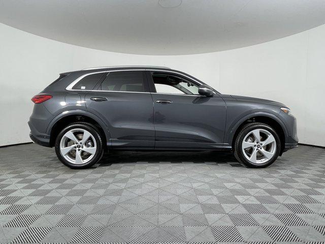 new 2025 Audi Q5 car, priced at $62,040