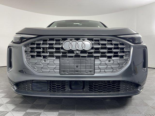 new 2025 Audi Q5 car, priced at $62,040
