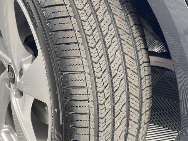 new 2025 Audi Q5 car, priced at $62,040