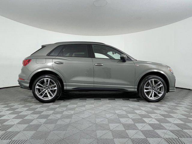 new 2025 Audi Q3 car, priced at $45,985