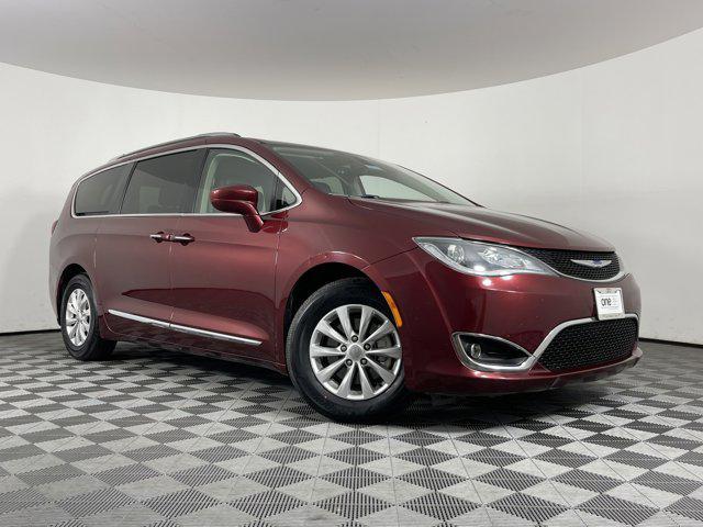 used 2019 Chrysler Pacifica car, priced at $14,800