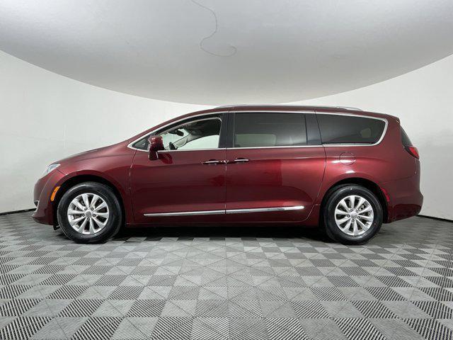 used 2019 Chrysler Pacifica car, priced at $14,800