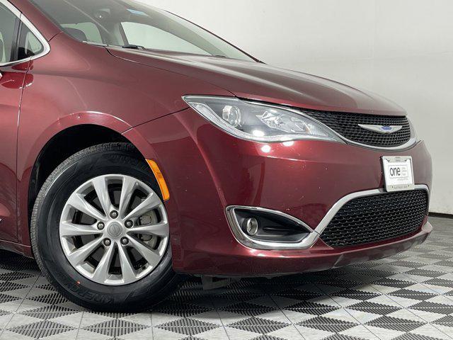 used 2019 Chrysler Pacifica car, priced at $14,800