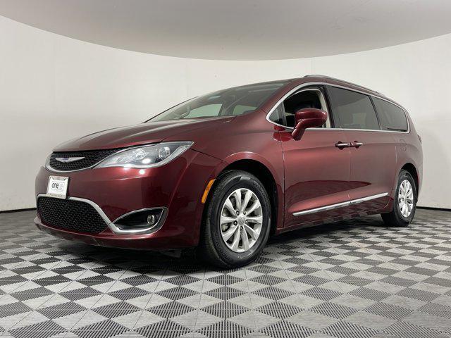 used 2019 Chrysler Pacifica car, priced at $14,800