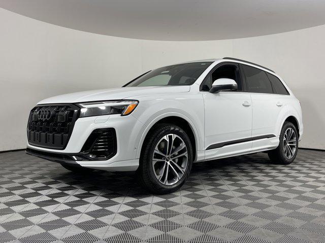 new 2025 Audi Q7 car, priced at $69,000