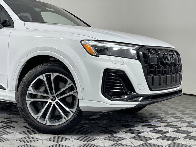 new 2025 Audi Q7 car, priced at $69,000