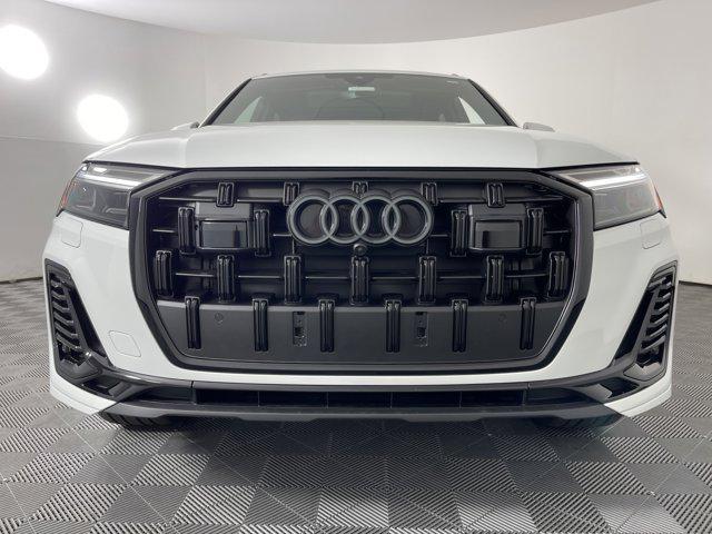 new 2025 Audi Q7 car, priced at $69,000